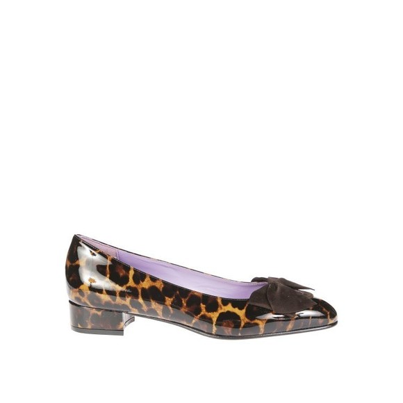 Carel Leopard Print Suede Flats With Glossy Finish - NWT - Picture 1 of 3
